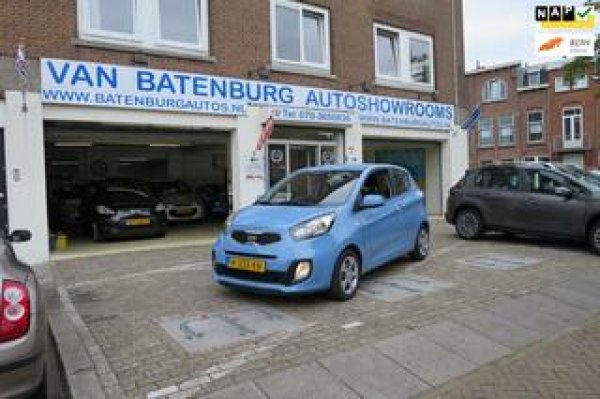 Kia Picanto 1.0 CVVT 2012 - voorkant