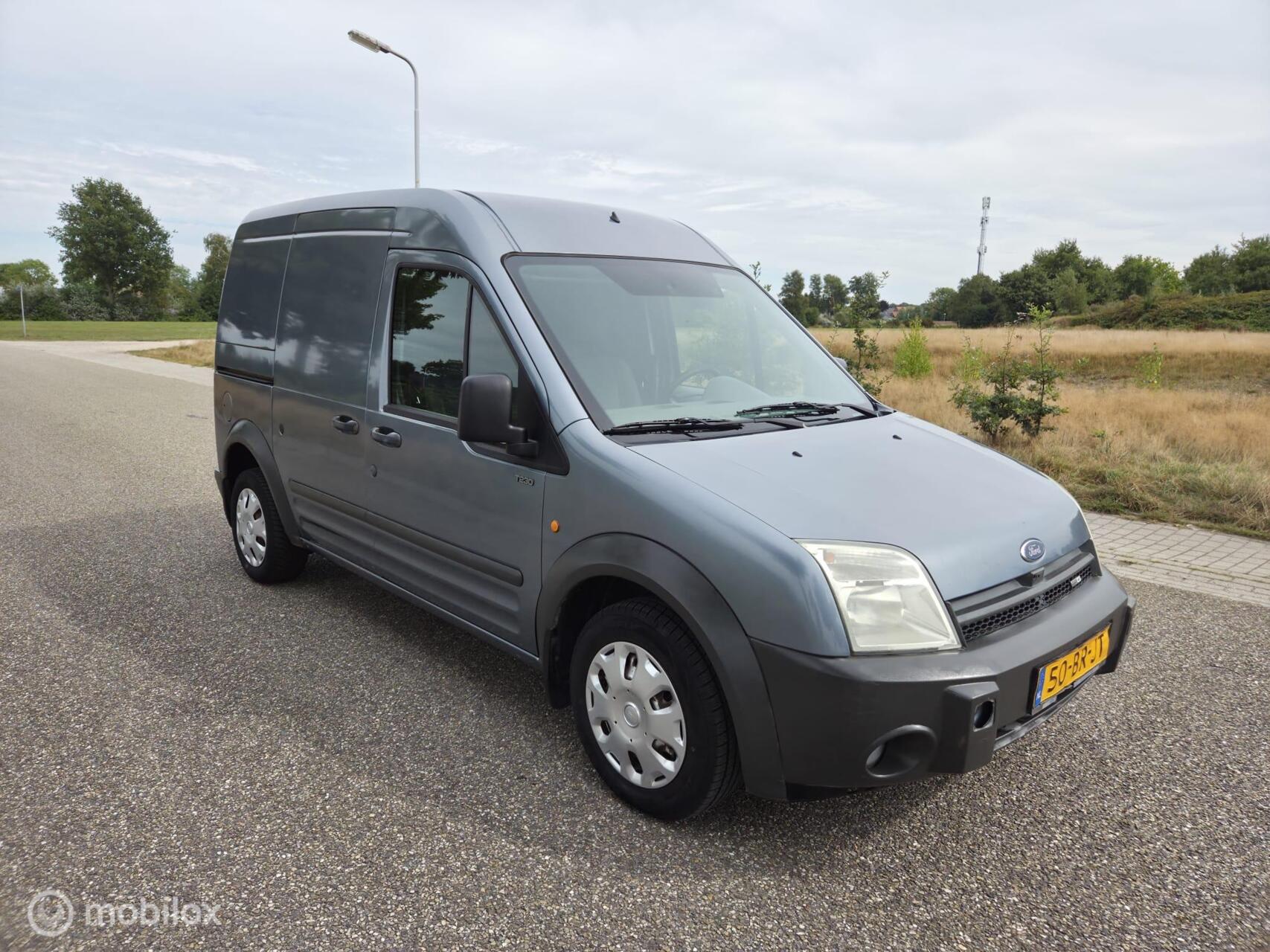 Foto van Ford Transit Connect 230l HR Van 1.8td 66