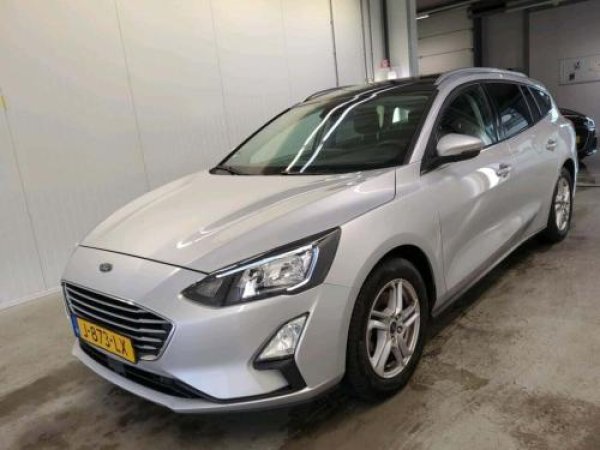 Ford Focus 1.0 EcoBoost Trend Edition Business 2020 - voorkant