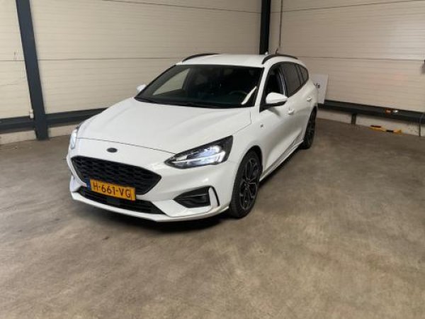 Ford Focus 1.0 EcoBoost ST Line Business 2020 - voorkant
