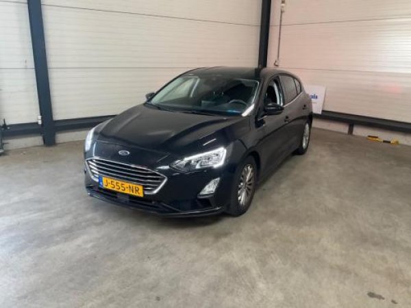 Ford Focus 1.0 EcoBoost Hybrid Titanium X Business 2020 - voorkant