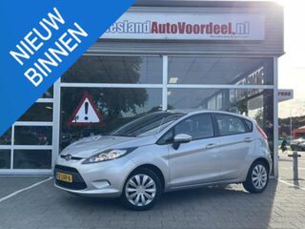Ford Fiesta 1.25 Limited 2010 - voorkant