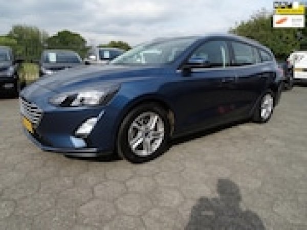 Ford Focus 1.0 EcoBoost Hybrid Trend Edition Business 2021 - voorkant
