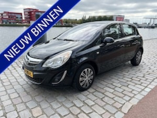 Opel Corsa 1.2-16V Rhythm 2013 - voorkant