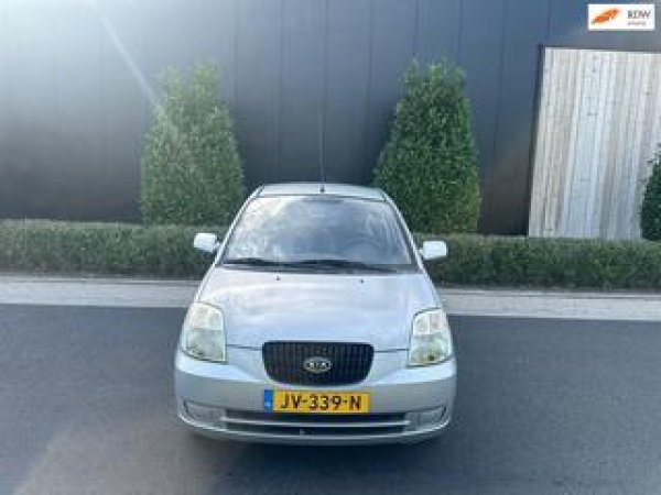 Kia Picanto 1.0 L 2007 - voorkant
