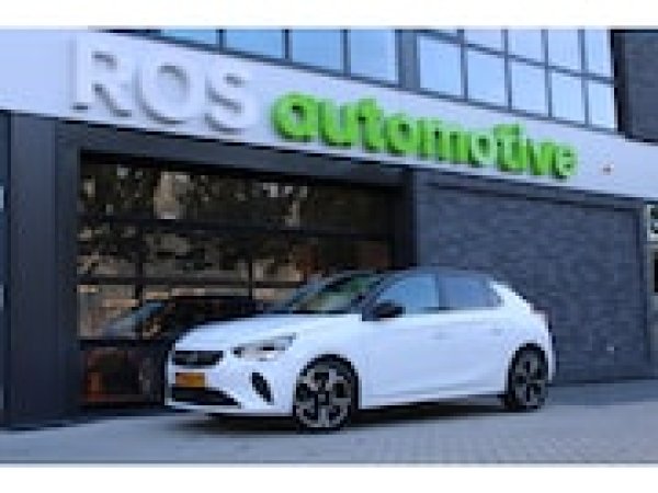 Opel Corsa 1.2 GS Line 2022 - voorkant