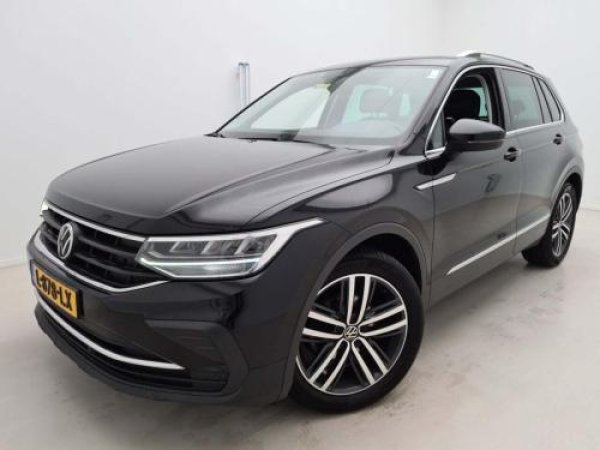 Volkswagen Tiguan 1.5 TSI Life Business 2021 - voorkant