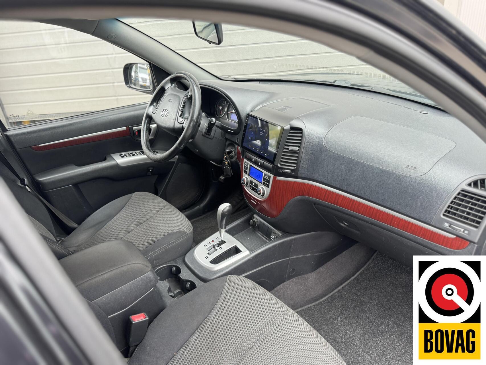 Foto van Hyundai Santa Fe 2.2 Crdi Van