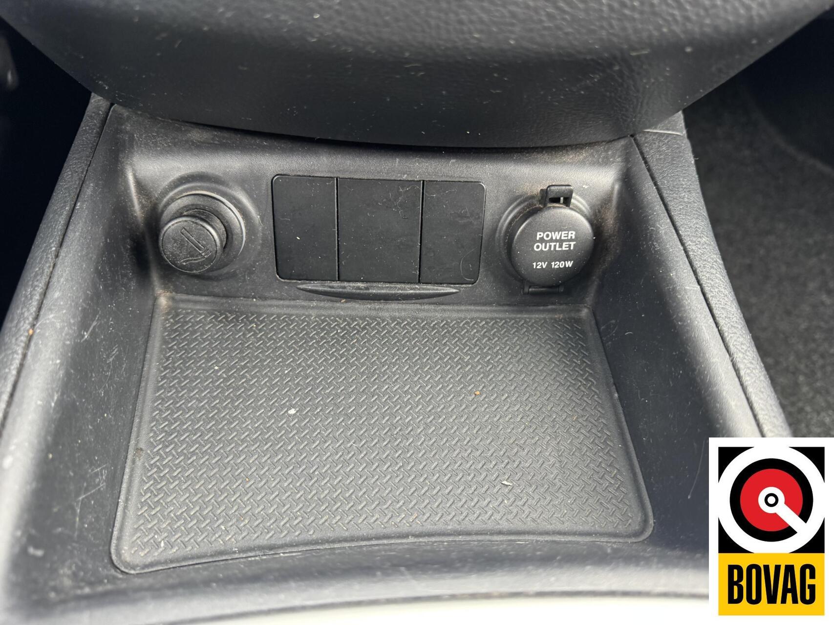 Foto van Hyundai Santa Fe 2.2 Crdi Van