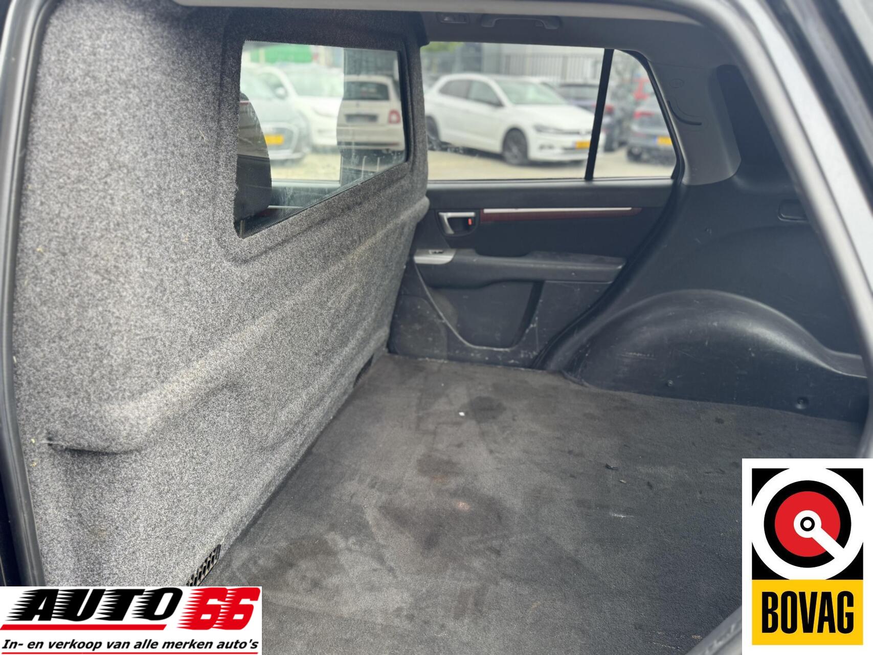 Foto van Hyundai Santa Fe 2.2 Crdi Van