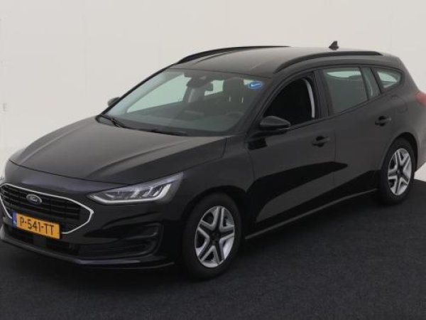 Ford Focus 1.0 EcoBoost Connected 2022 - voorkant