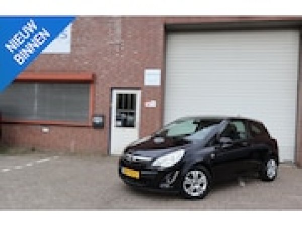 Opel Corsa 1.2 EcoFlex Selection 2012 - voorkant