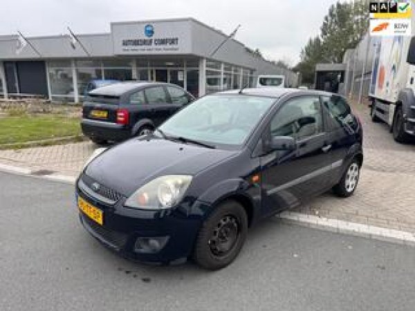 Ford Fiesta 1.3-8V Futura 2007 - voorkant