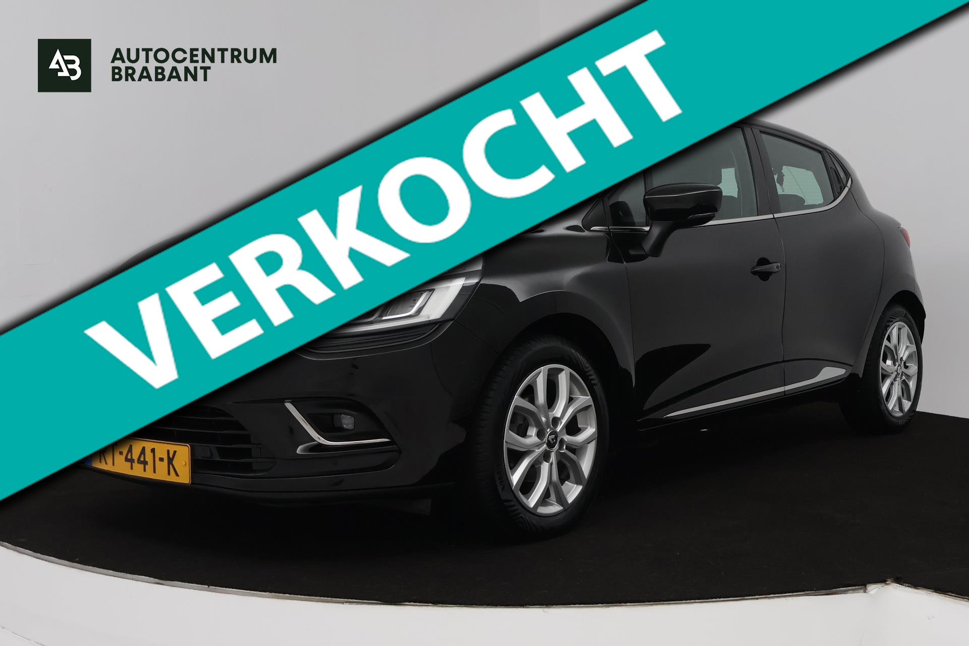 Renault Clio 0.9 TCe Intens (ACHTERUITRIJCAMERA, PARKEERSENSOREN, CRUISE CONTROL, BLUETOOTH, AIRCO) 2018 - voorkant