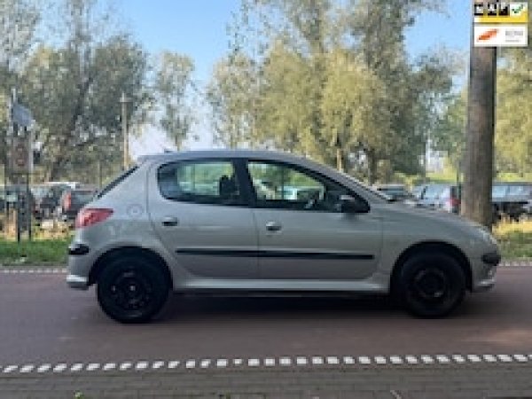 Foto van Peugeot 206