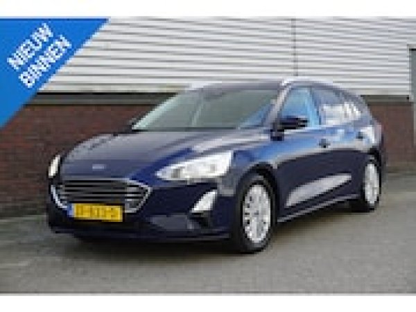 Ford Focus 1.0 EcoBoost Titanium Business 2019 - voorkant