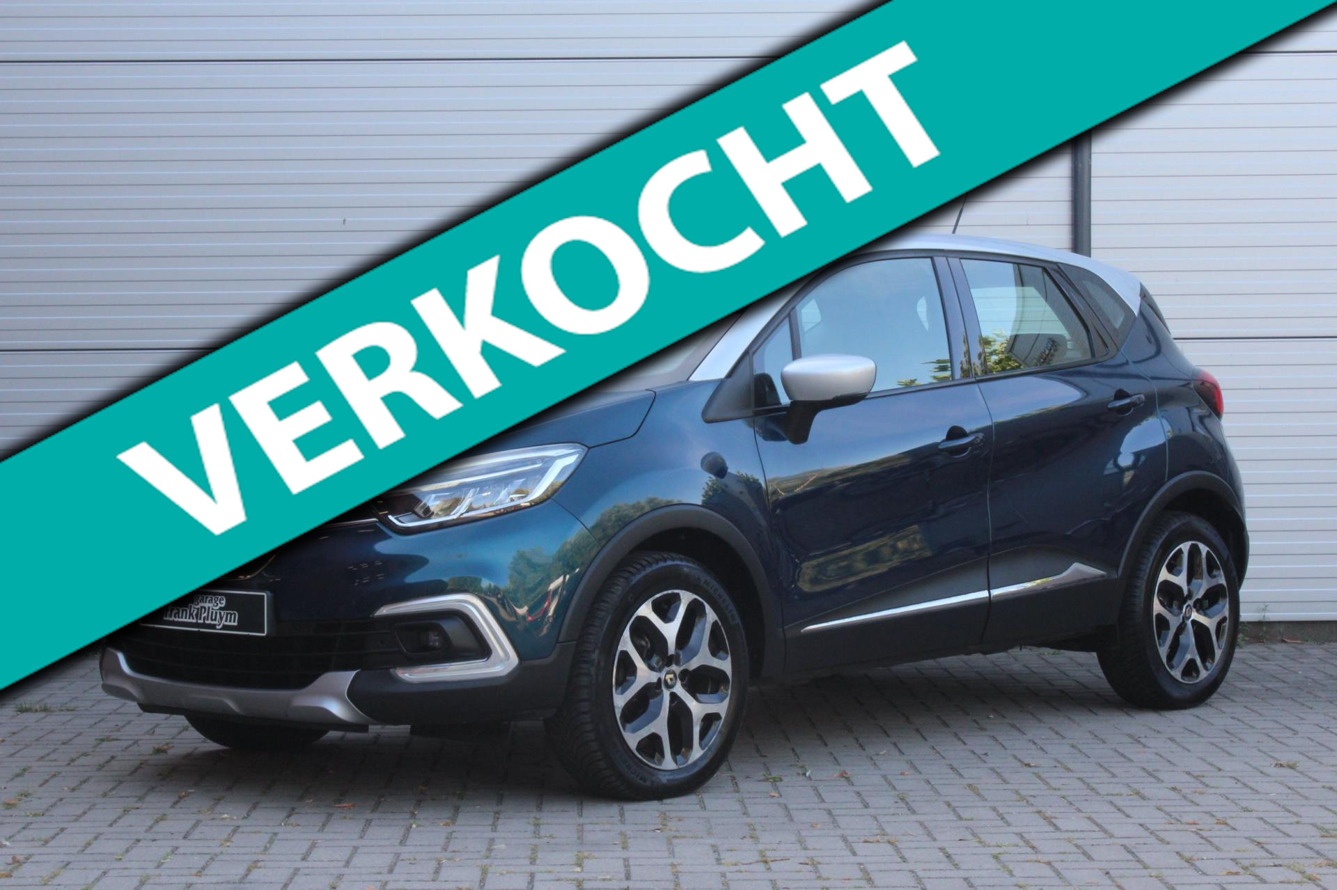 Renault Captur 0.9 TCe Intens LED/PDC/Metallic 2017 - voorkant