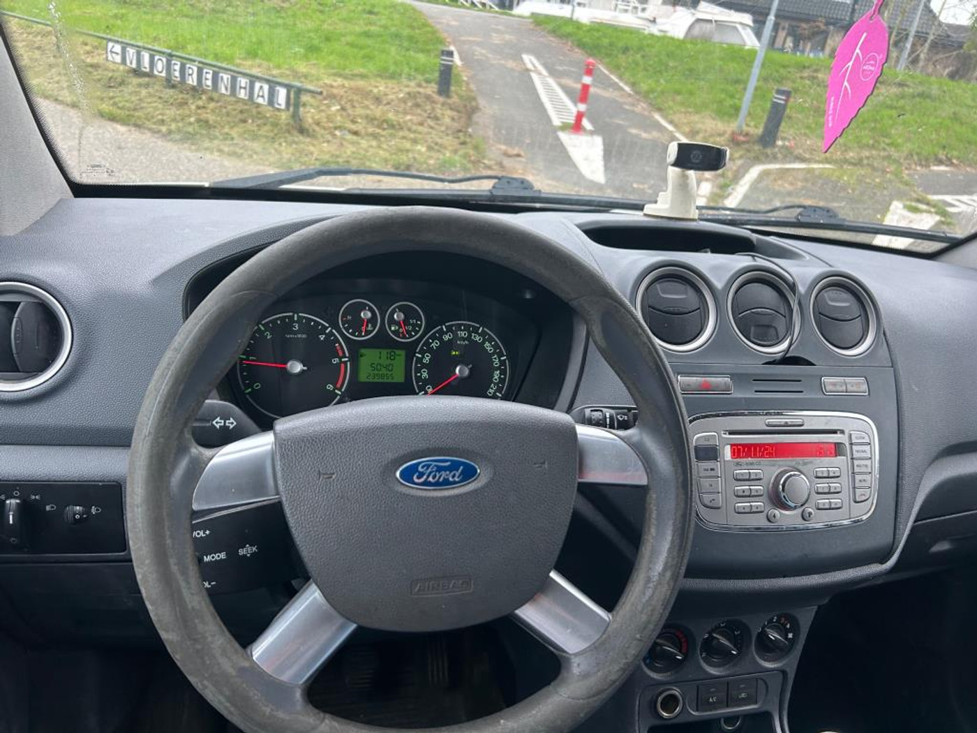 Foto van Ford Transit Connect T200s Van 75