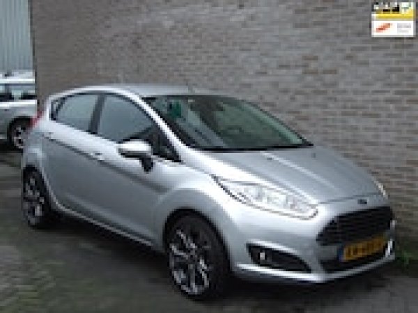 Ford Fiesta 1.0 EcoBoost Titanium 2016 - voorkant