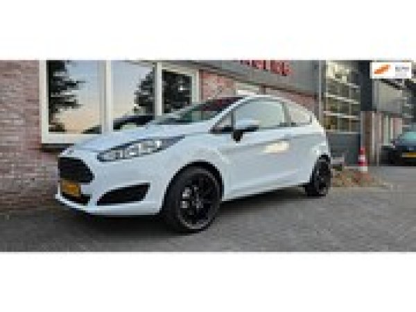 Ford Fiesta 1.25 2013 - voorkant