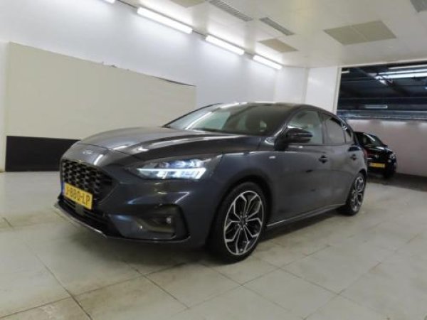 Ford Focus 1.0 EcoBoost Hybrid ST Line Business 2020 - voorkant