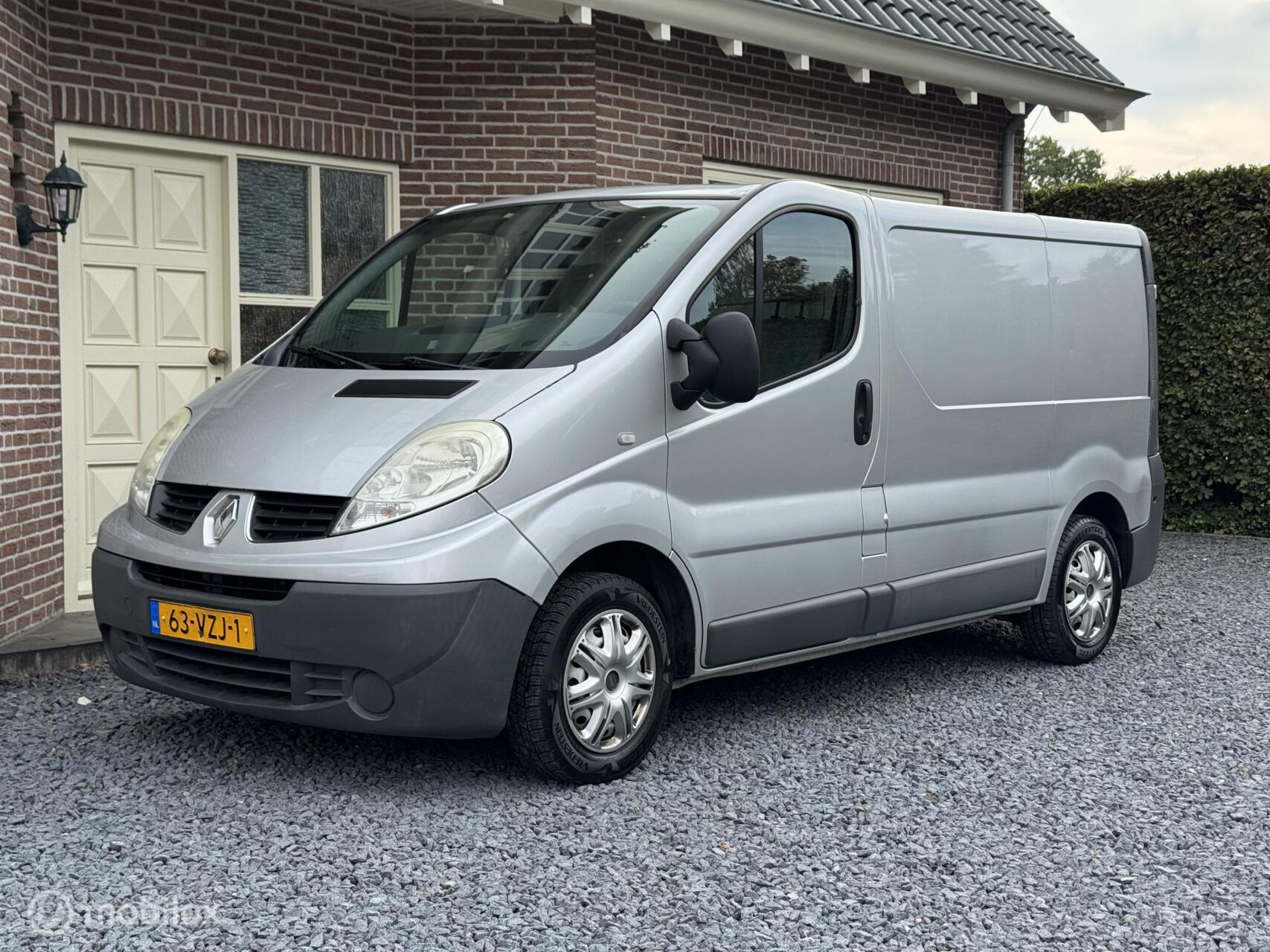 Foto van Renault Trafic T27 L1/h1 2.0 Dci 66kw E4