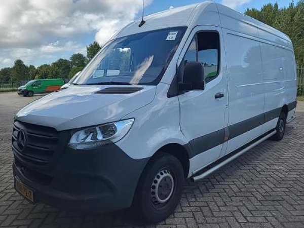 Foto van Mercedes-Benz Sprinter