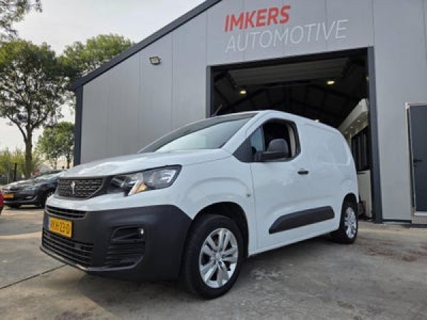 Foto van Peugeot Partner