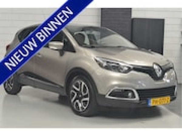Renault Captur 1.2 TCe Expression 2014 - voorkant