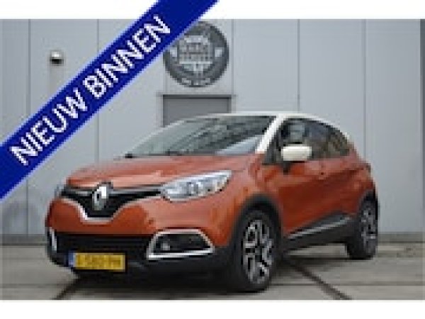 Renault Captur 0.9 TCe Helly Hansen 2014 - voorkant