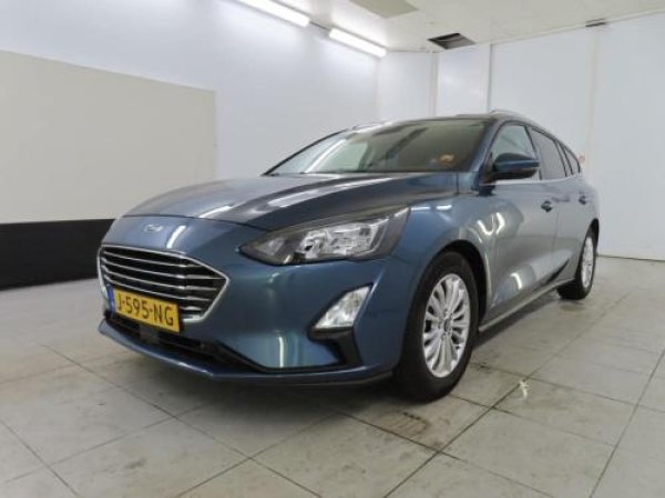 Ford Focus 1.0 EcoBoost Hybrid Titanium X Business 2020 - voorkant