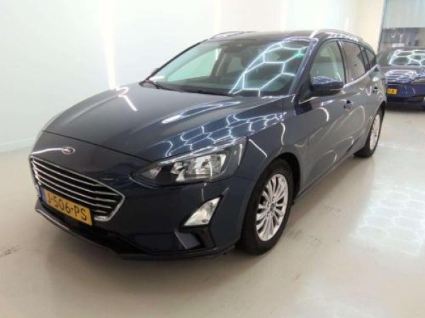Ford Focus 1.0 EcoBoost Hybrid Titanium X Business 2020 - voorkant