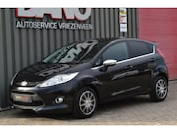 Ford Fiesta 1.6 Ghia 2009 - voorkant