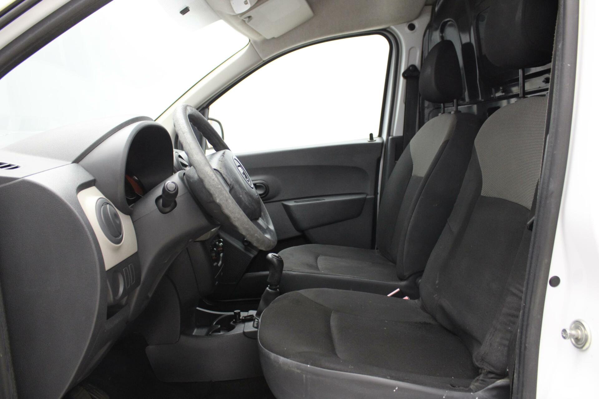 Foto van Dacia Dokker Bestel