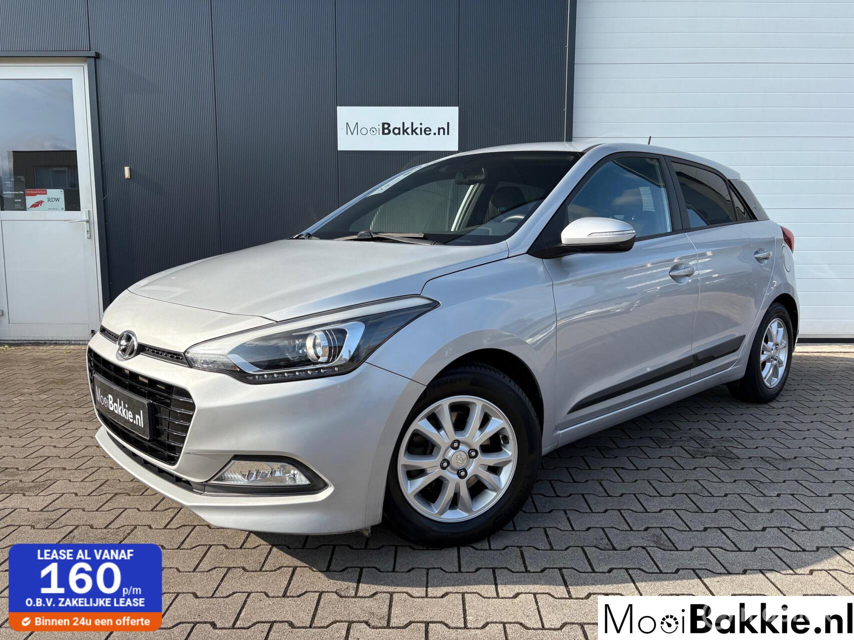Hyundai I20 1.0 T-GDI Black Edition Camera / Navi / Trekhaak 2017 - voorkant