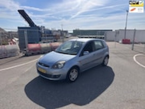 Ford Fiesta 1.4-16V Ghia 2006 - voorkant