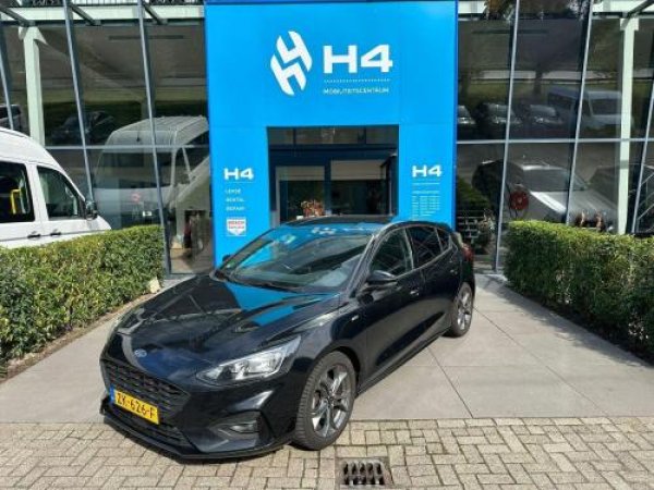 Ford Focus 1.5 EcoBoost ST Line Business 2019 - voorkant