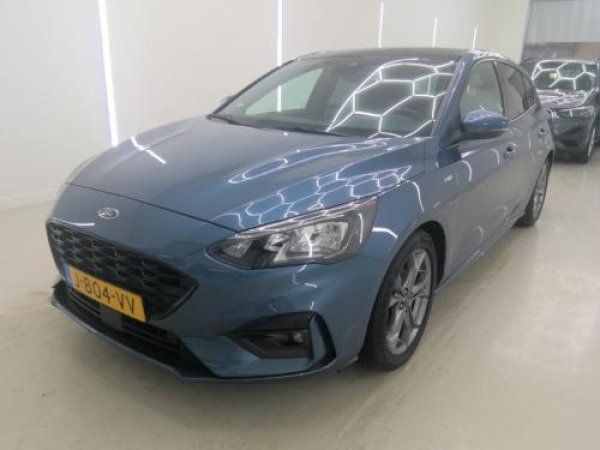 Ford Focus 1.5 EcoBoost ST Line X Business 2020 - voorkant