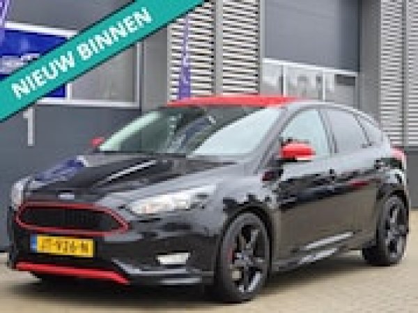 Ford Focus 1.5 Black Edition 2016 - voorkant