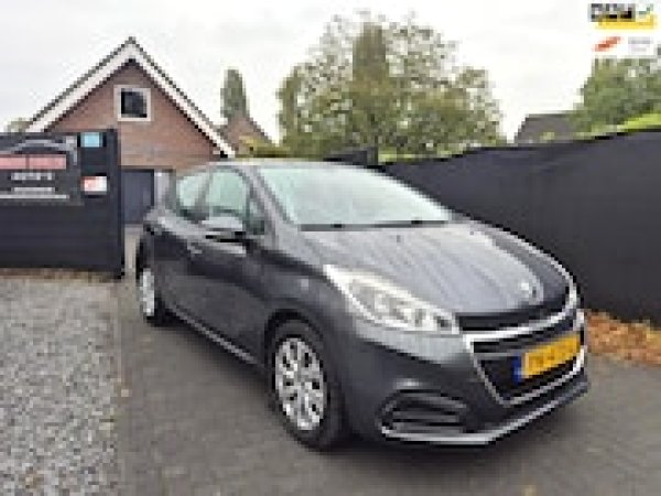 Peugeot 208 1.0 PureTech Access 2015 - voorkant