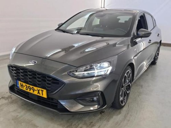 Ford Focus 1.5 EcoBoost ST Line Business 2020 - voorkant
