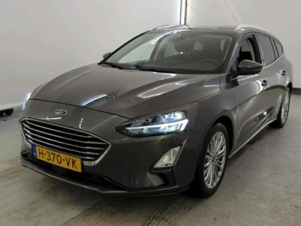 Ford Focus 1.0 EcoBoost Titanium Business 2020 - voorkant
