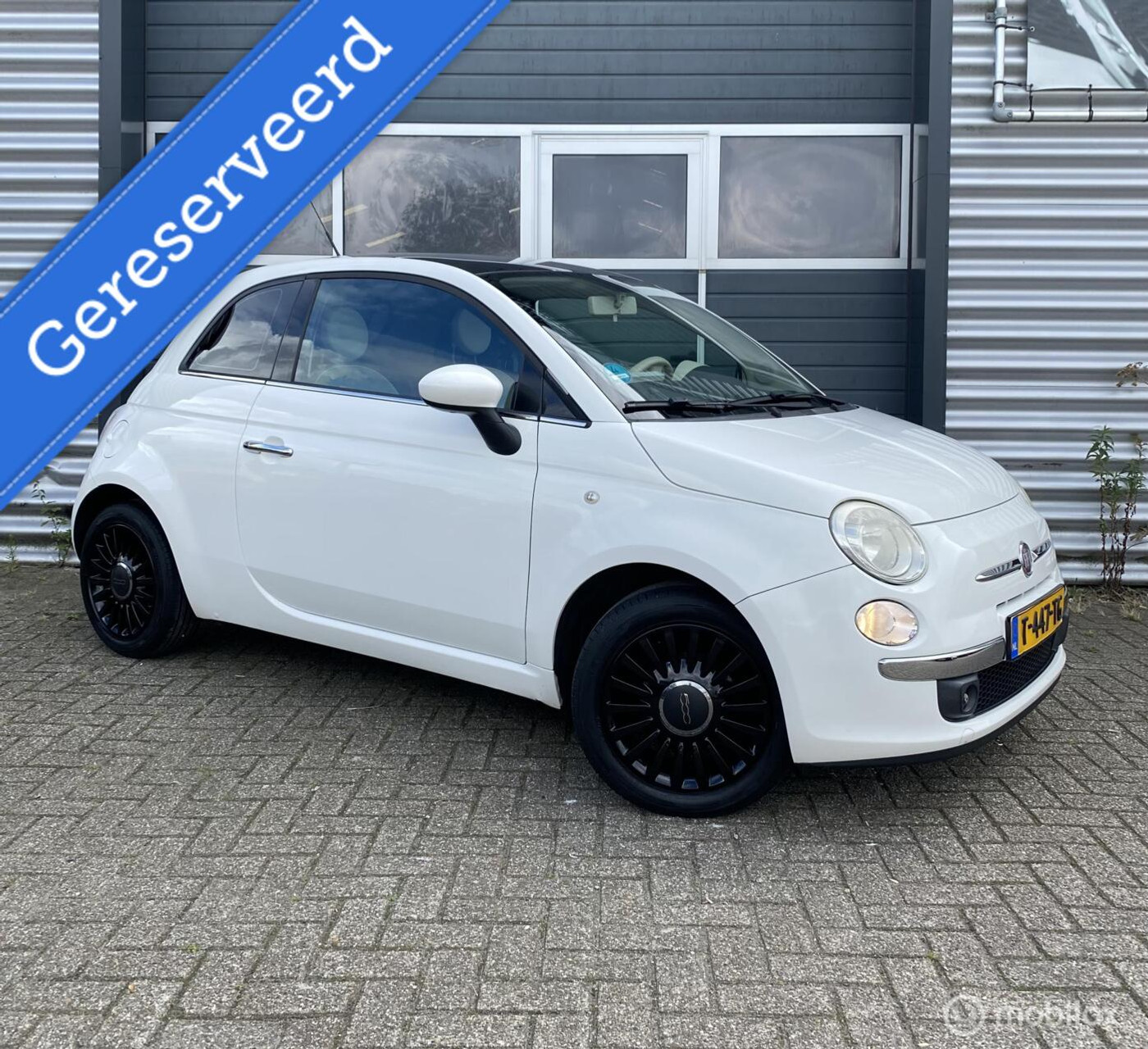Fiat Fiat 500 1.2 Naked 2009|Vol. Ohoudshis|Apple/Andr|Pano|Sport 2009 - voorkant