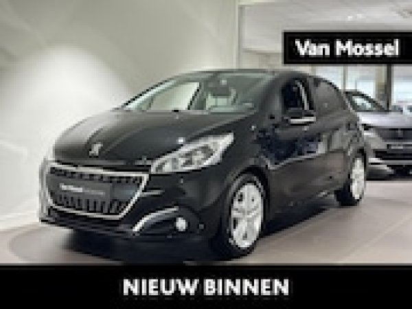 Peugeot 208 1.2 PureTech Signature 2019 - voorkant