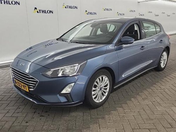 Ford Focus 1.0 EcoBoost Titanium Business 2020 - voorkant