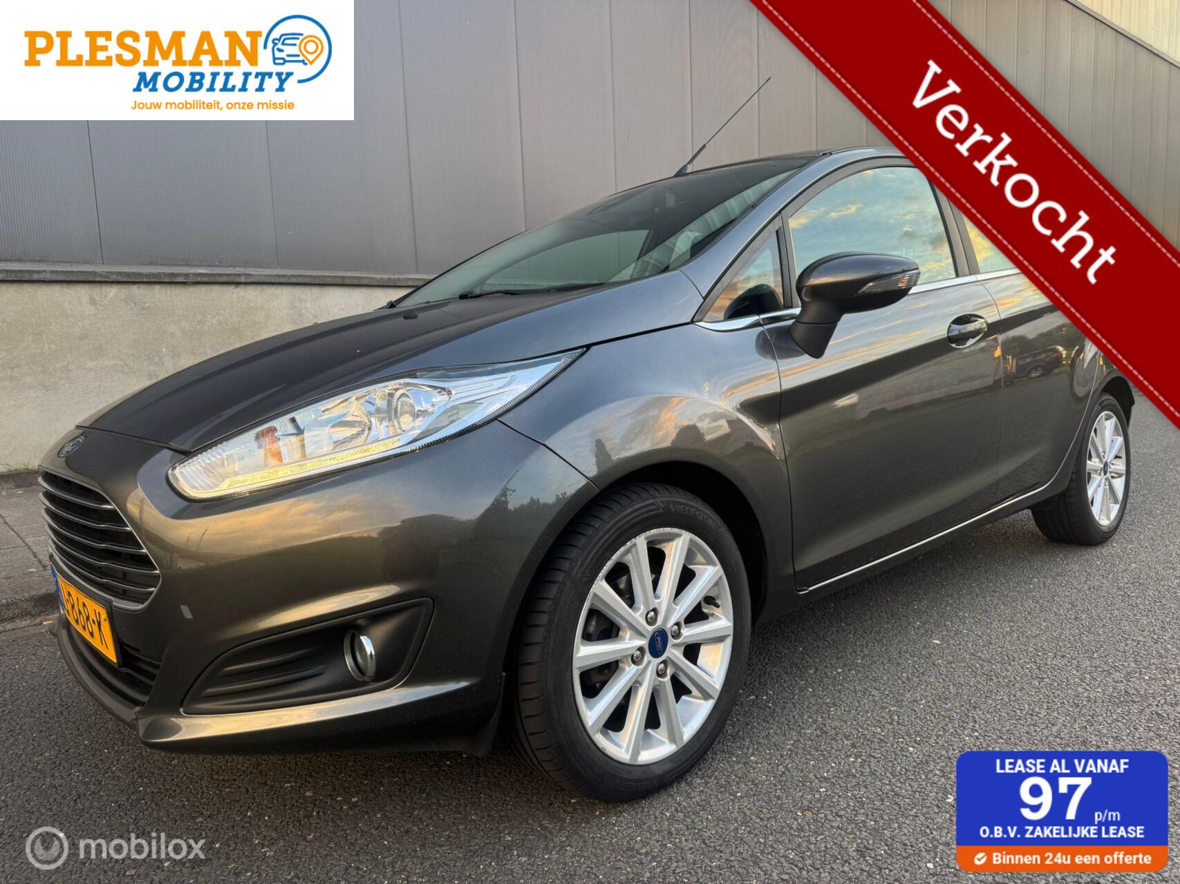 Ford Fiesta 1.0 EcoBoost Titanium * Nwe Distributie * 2016 - voorkant