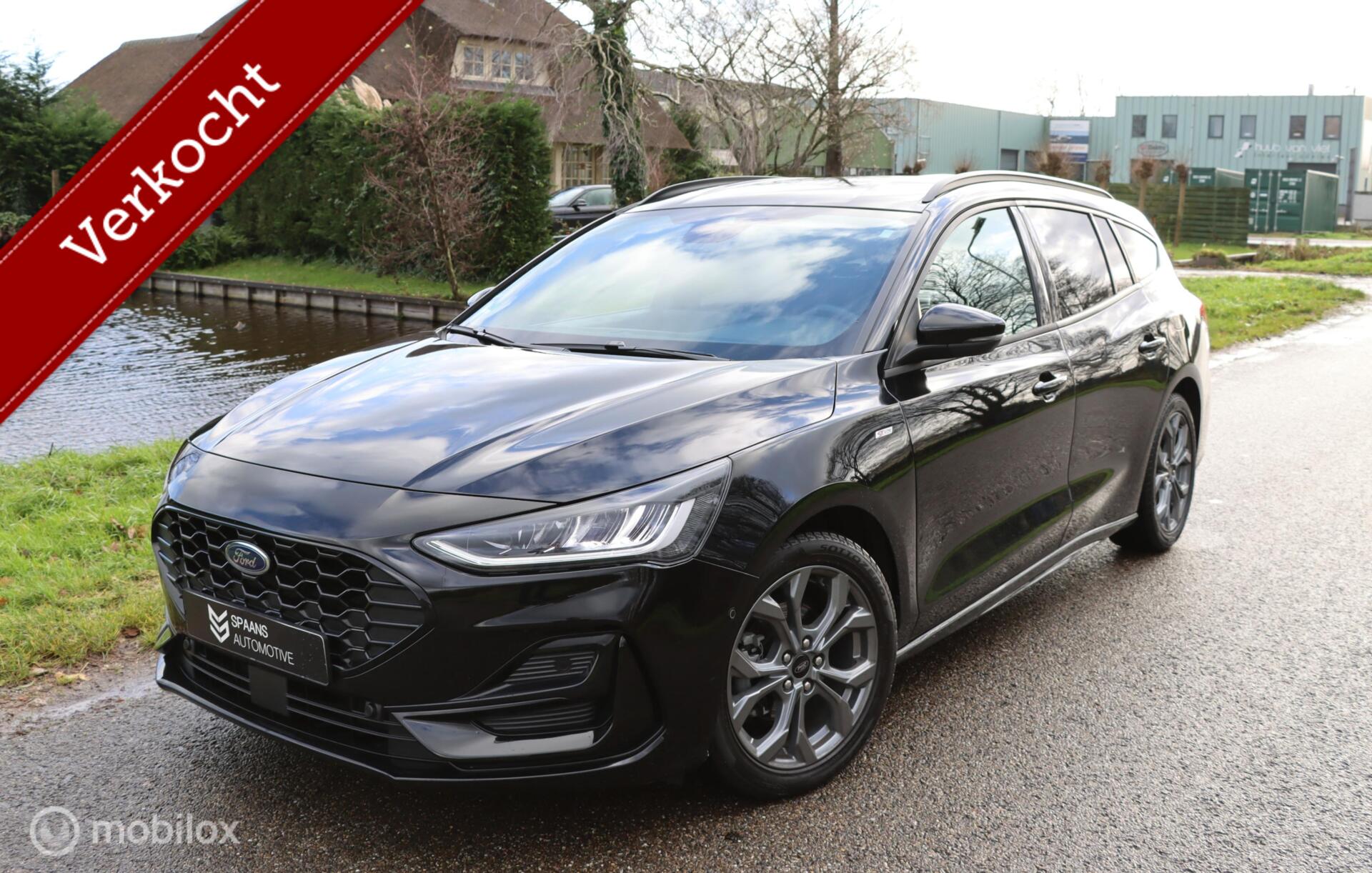 Ford Focus 1.0 EcoBoost Hybrid ST Line X 2023 - voorkant