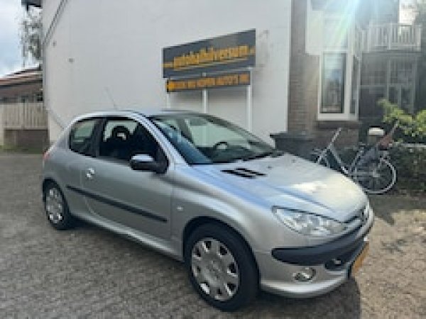 Foto van Peugeot 206