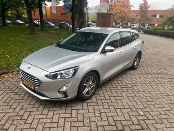 Ford Focus 1.0 EcoBoost Hybrid Trend Edition Business 2021 - voorkant