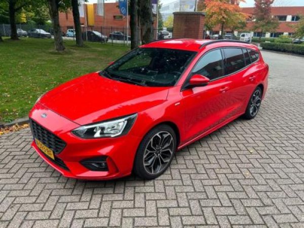 Ford Focus 1.0 EcoBoost Hybrid ST Line Business 2021 - voorkant